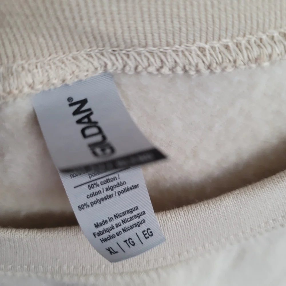 Merry Swiftmas Adult XL Cream Pullover Crewneck Pullover Sweatshirt‎